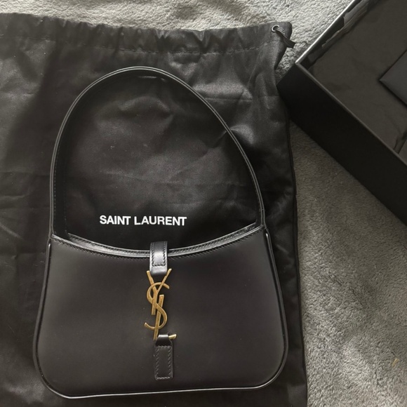 YSL Hobo bag mini. Good condition - Picture 1 of 6